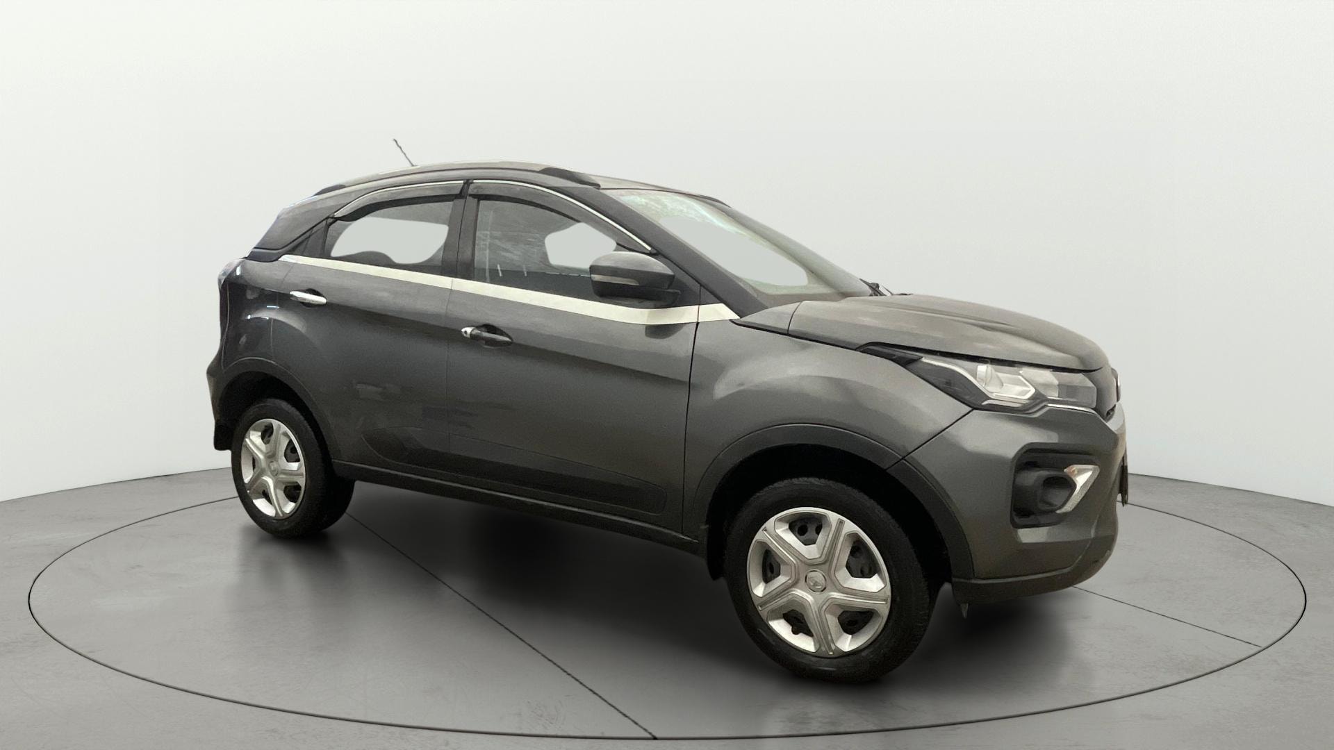 View 2020 Tata Nexon Revotron XM Image 13 Used 2020 Tata Nexon Revotron XM Image 13