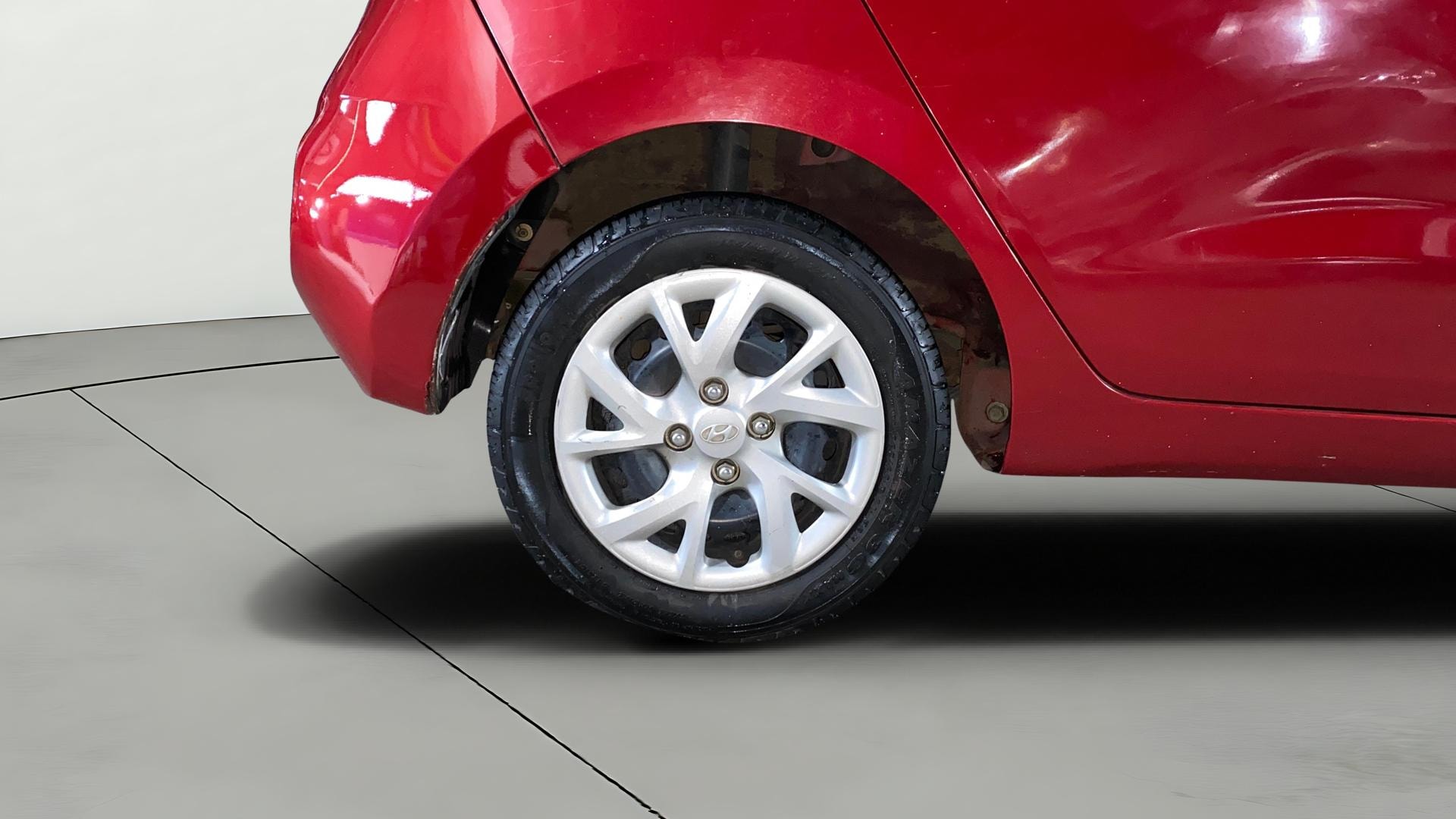 View 2018 Hyundai Grand i10 Magna 1.2 Kappa VTVT Image 23 Used 2018 Hyundai Grand i10 Magna 1.2 Kappa VTVT Image 23