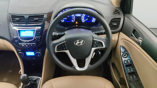 View Hyundai Fluidic Verna Image 20 Used Hyundai Fluidic Verna Image 20