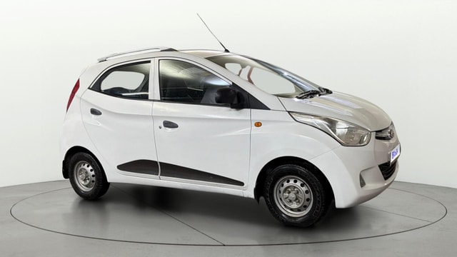 View Hyundai EON Image 21 Used Hyundai EON Image 21