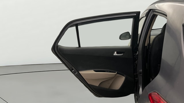 View Hyundai Grand i10 Image 22 Used Hyundai Grand i10 Image 22