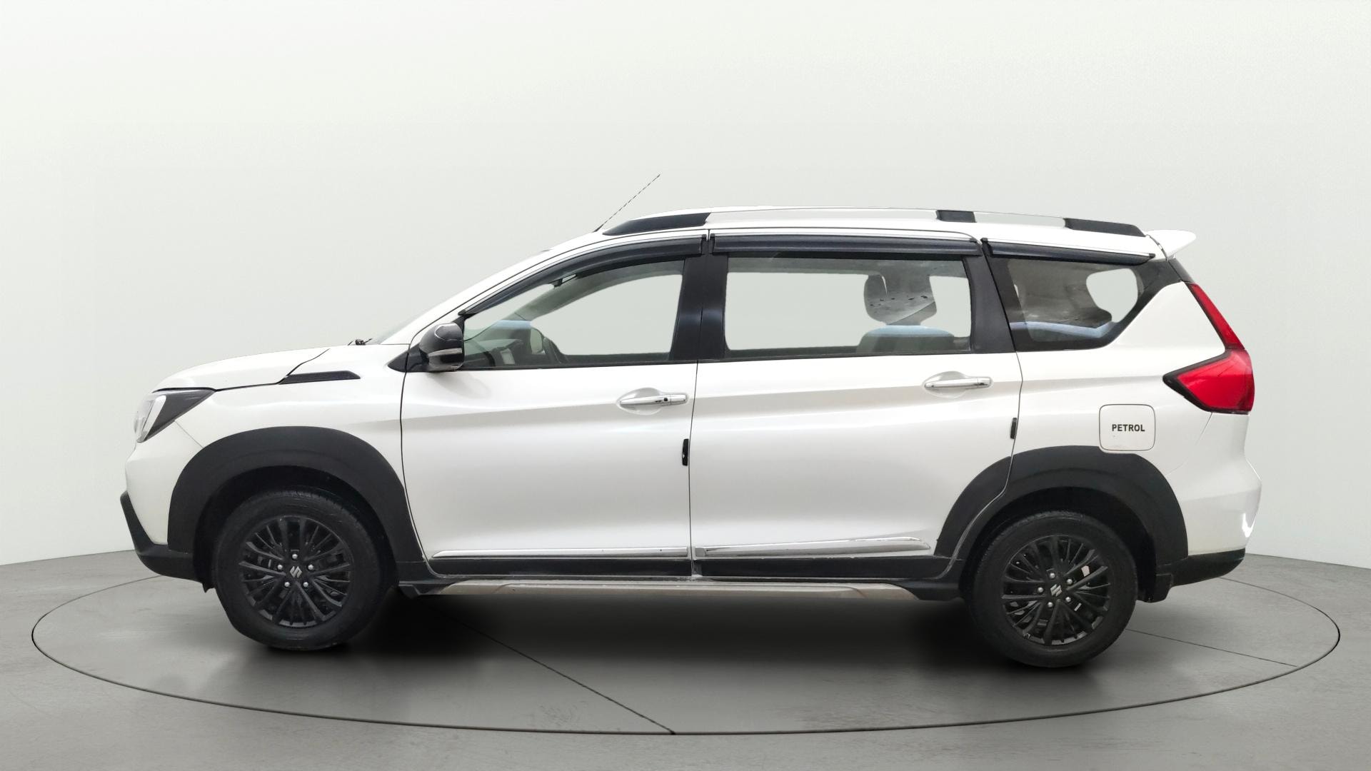 View 2020 Maruti Suzuki 1000 Base Variant Image 6 Used 2020 Maruti Suzuki 1000 Base Variant Image 6