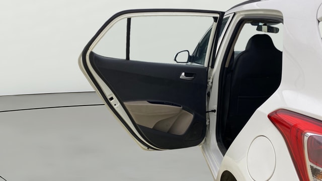 View Hyundai Grand i10 Image 22 Used Hyundai Grand i10 Image 22