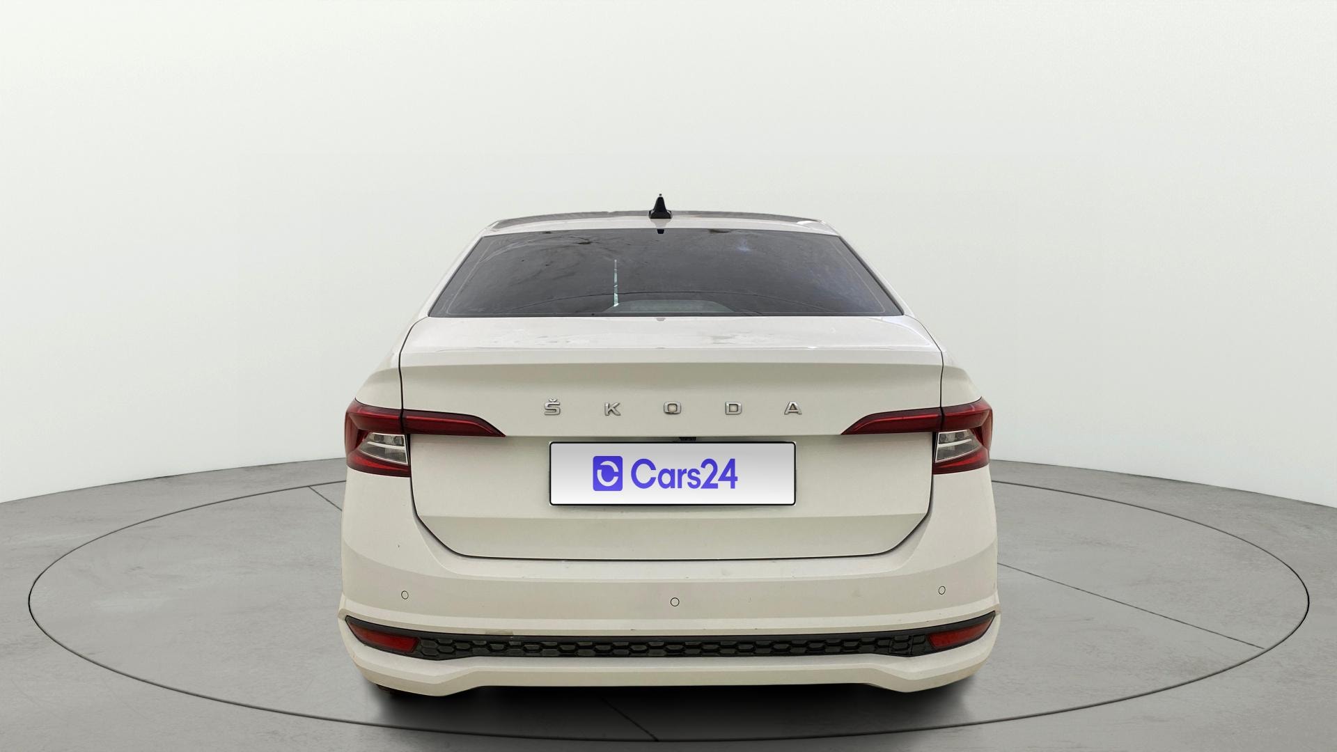 View 2024 Skoda Slavia Ambition 1.0 TSI MT Image 40 Used 2024 Skoda Slavia Ambition 1.0 TSI MT Image 40