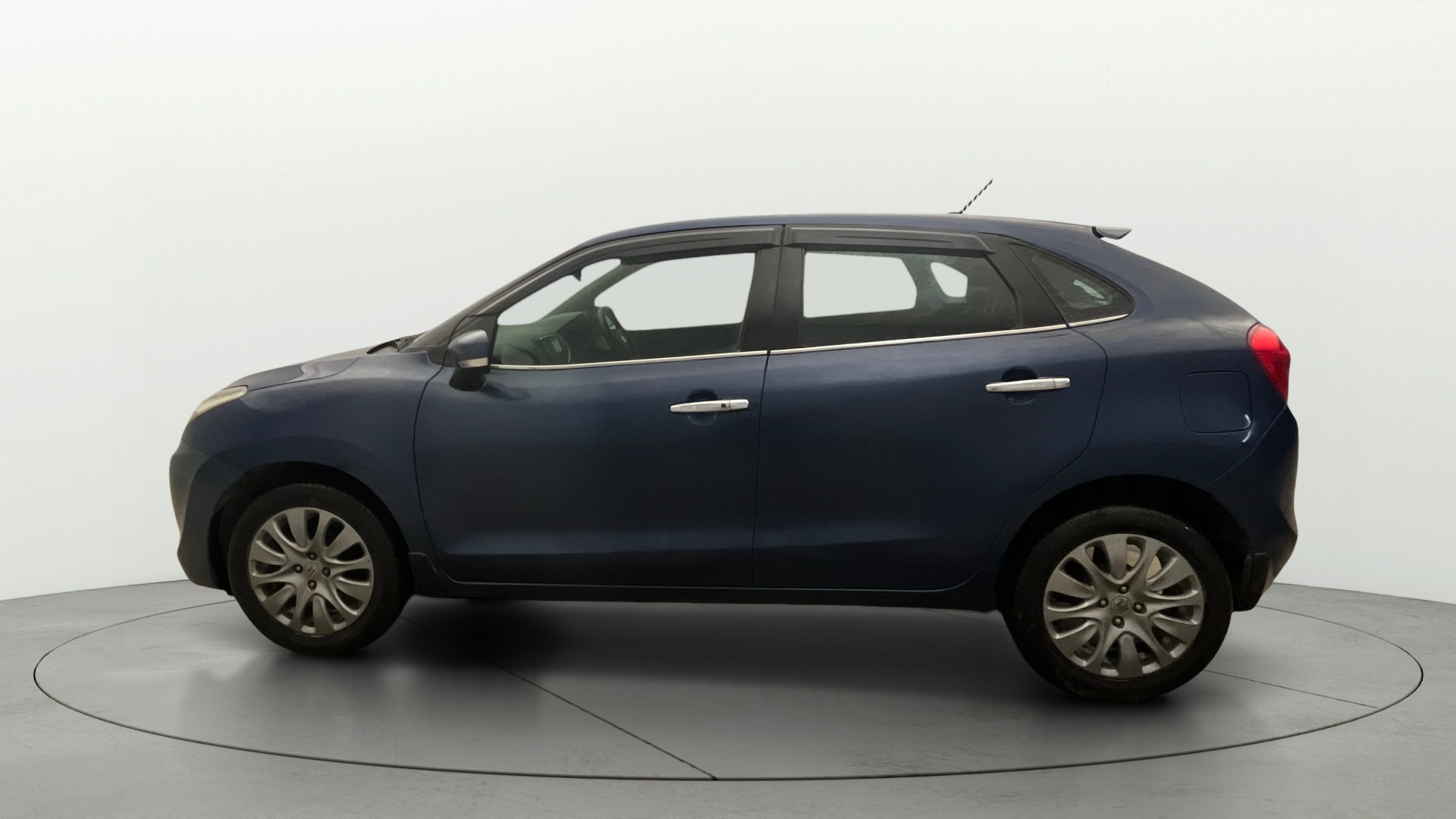 View 2018 Maruti Suzuki 1000 Base Variant Image 26 Used 2018 Maruti Suzuki 1000 Base Variant Image 26