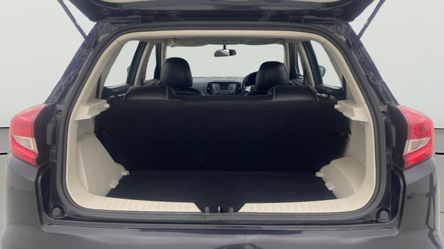 View Mahindra XUV300 Image 36 Used Mahindra XUV300 Image 36