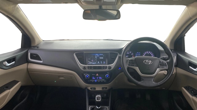 View Hyundai Verna Image 16 Used Hyundai Verna Image 16