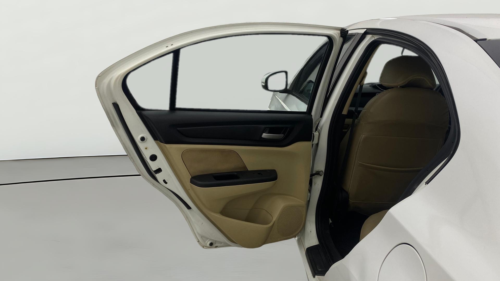 View 2018 Honda Amaze E MT Petrol BS IV Image 22 Used 2018 Honda Amaze E MT Petrol BS IV Image 22
