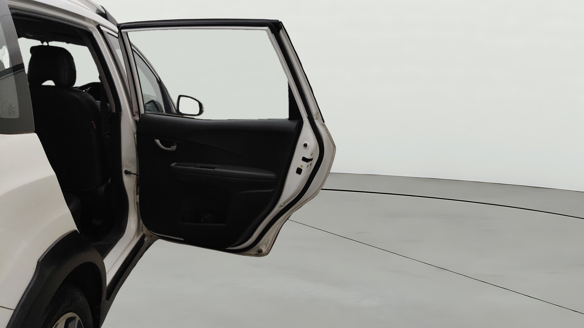 View 2018 Honda BR-V E Diesel Image 7 Used 2018 Honda BR-V E Diesel Image 7