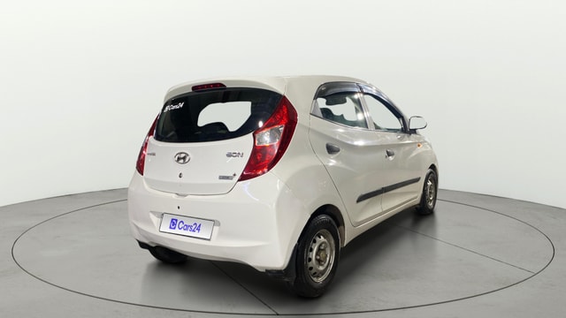 View Hyundai EON Image 42 Used Hyundai EON Image 42