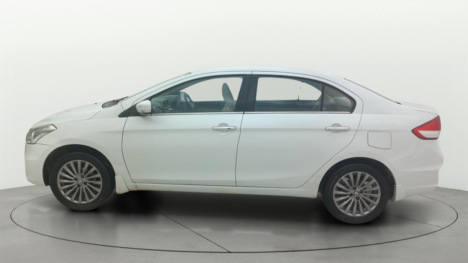 View 2017 Maruti Suzuki 1000 Base Variant Image 24 Used 2017 Maruti Suzuki 1000 Base Variant Image 24