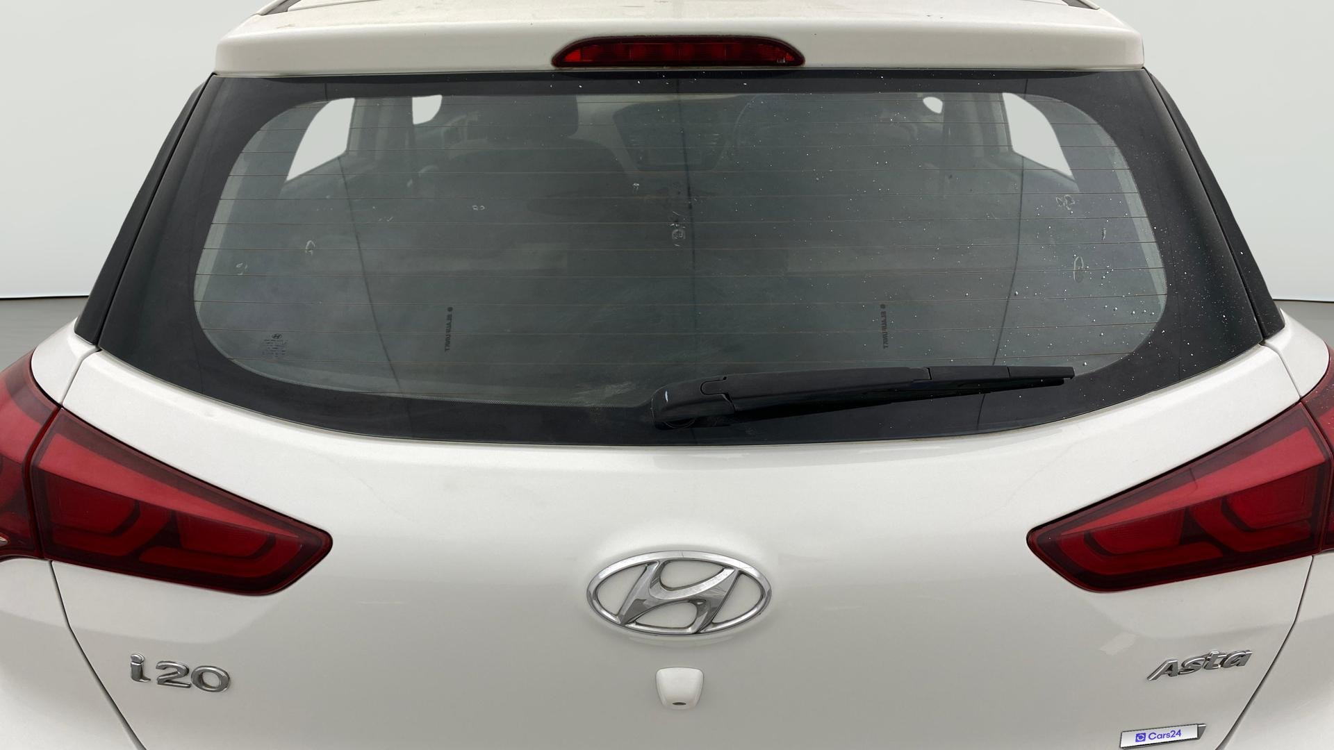 View 2016 Hyundai Elite i20 1.4 Asta Option Diesel BS IV Image 4 Used 2016 Hyundai Elite i20 1.4 Asta Option Diesel BS IV Image 4