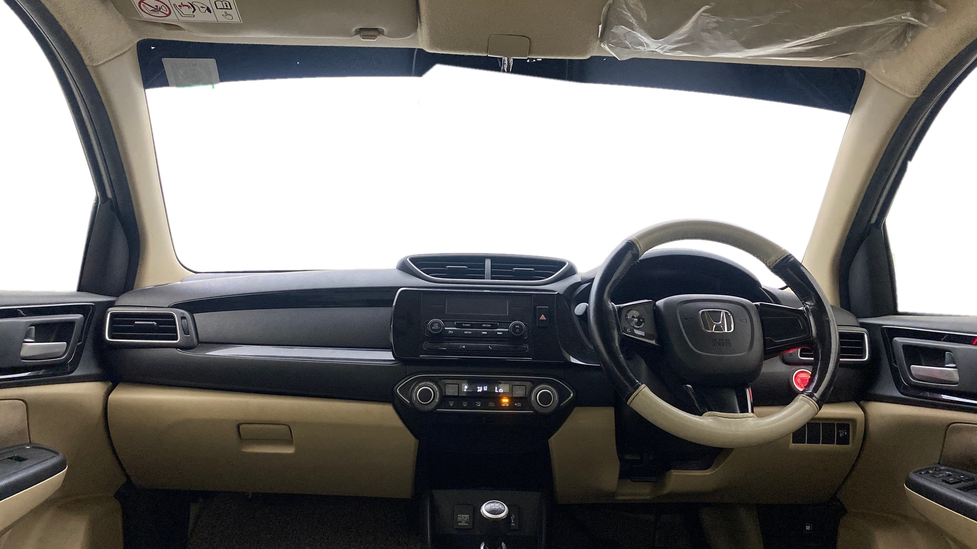 View 2018 Honda Amaze E MT Petrol BS IV Image 15 Used 2018 Honda Amaze E MT Petrol BS IV Image 15