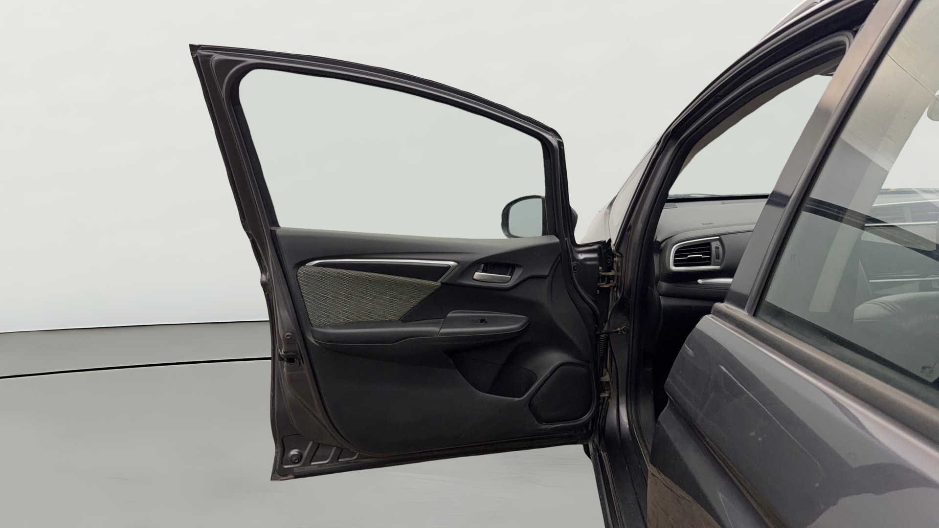 View 2019 Honda WR-V S MT Diesel Edge Edition Image 33 Used 2019 Honda WR-V S MT Diesel Edge Edition Image 33