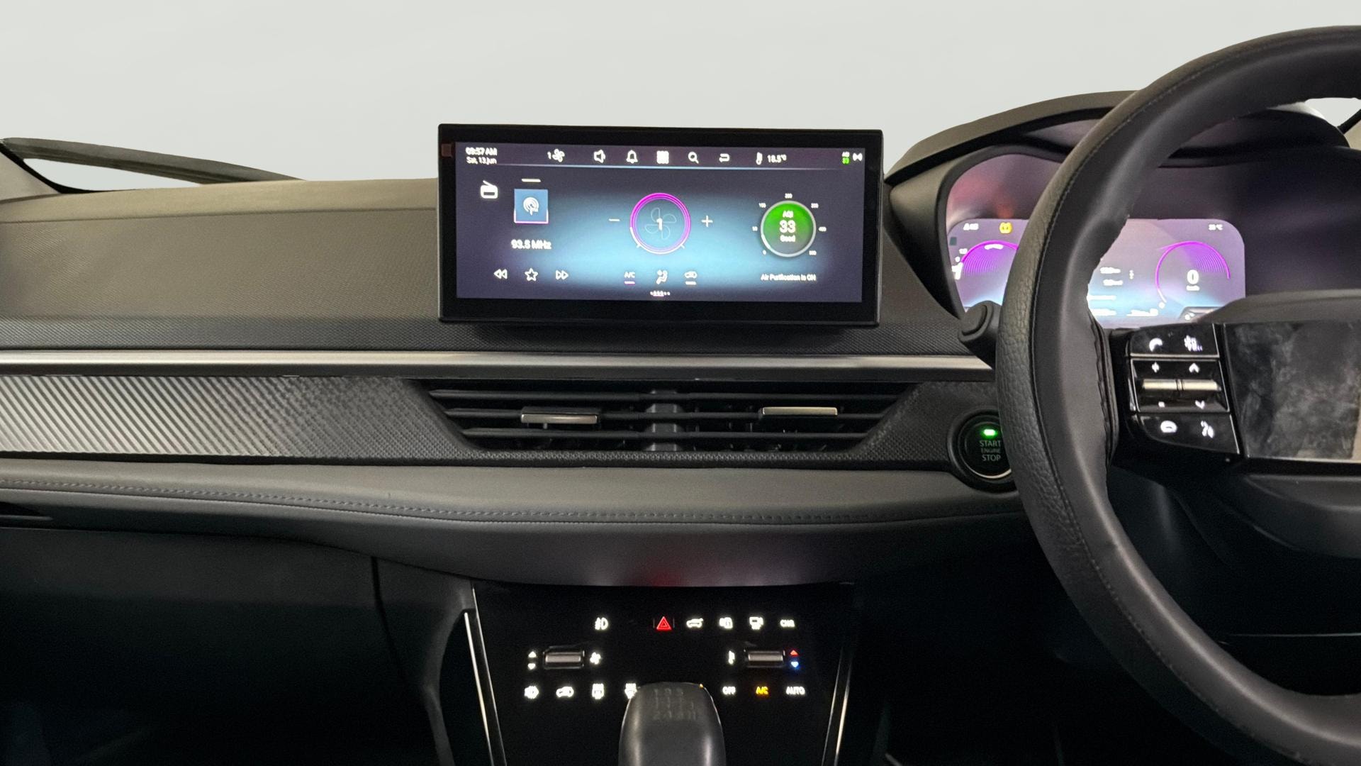 View 2025 Tata Nexon Revotron XE Image 17 Used 2025 Tata Nexon Revotron XE Image 17