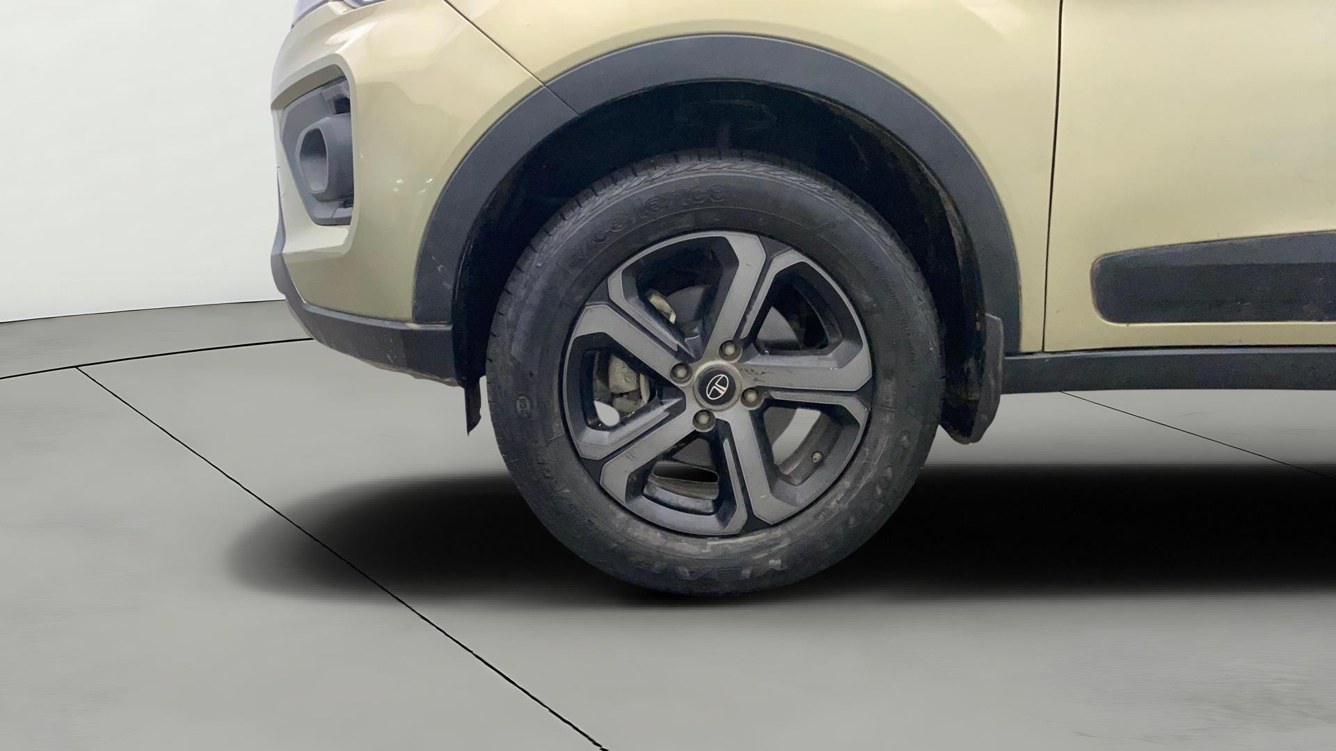 View 2022 Tata Nexon Revotron XE Image 29 Used 2022 Tata Nexon Revotron XE Image 29