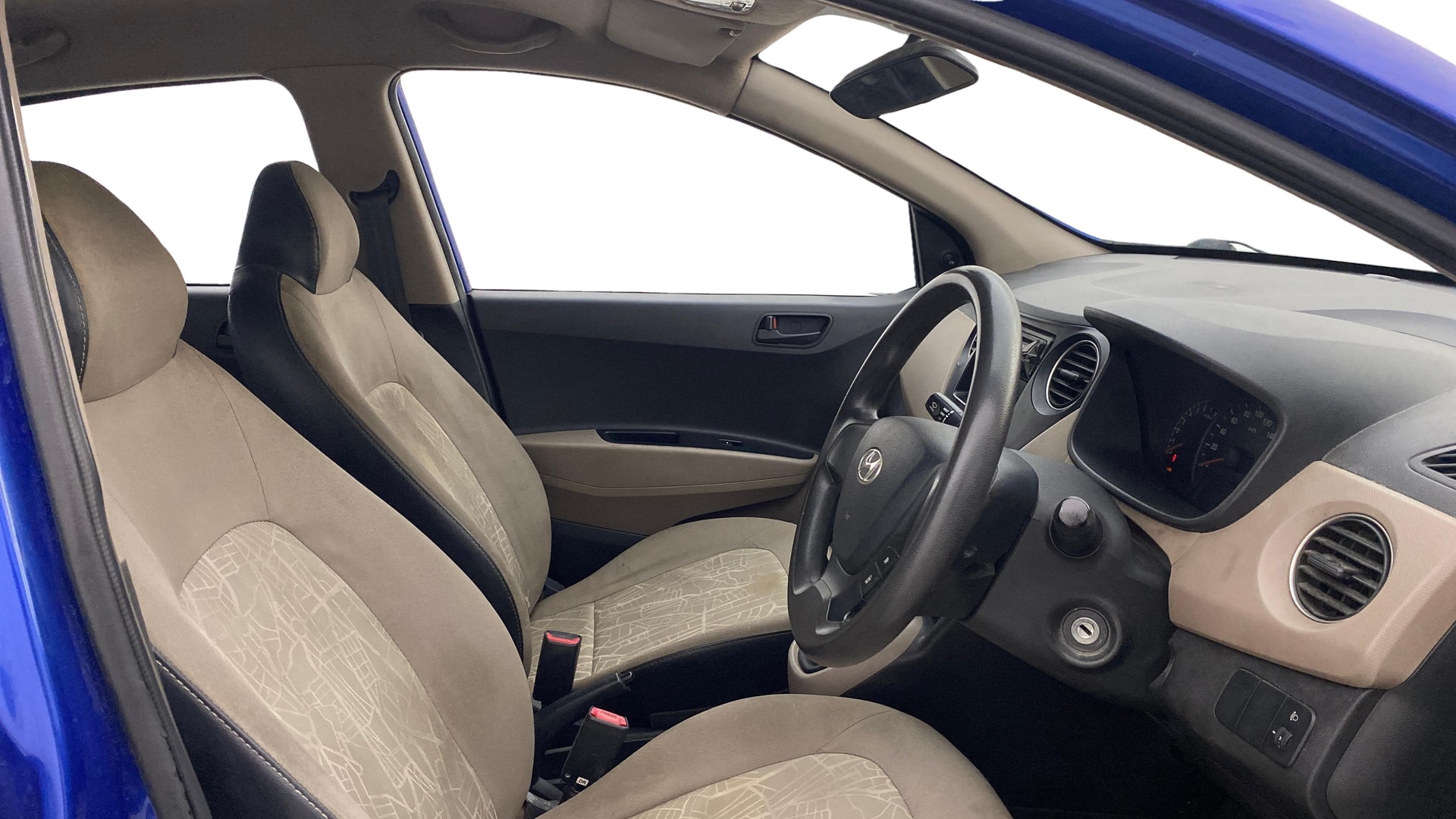 View 2016 Hyundai Xcent Base Petrol Image 16 Used 2016 Hyundai Xcent Base Petrol Image 16