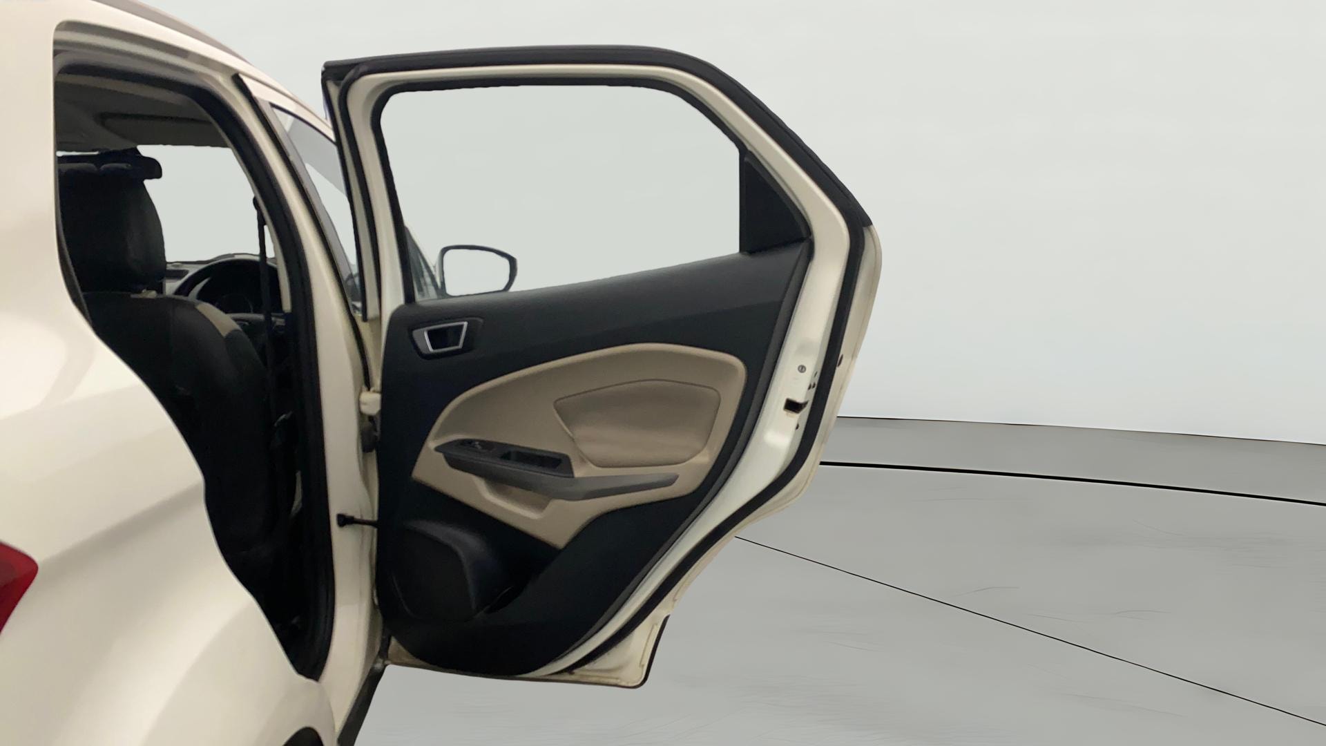View 2021 Ford EcoSport 1.5 TDCi Diesel Ambiente BS IV Image 5 Used 2021 Ford EcoSport 1.5 TDCi Diesel Ambiente BS IV Image 5