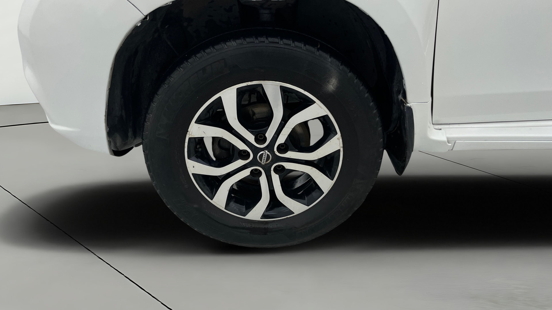 View 2015 Nissan Terrano XL D (O) Image 28 Used 2015 Nissan Terrano XL D (O) Image 28