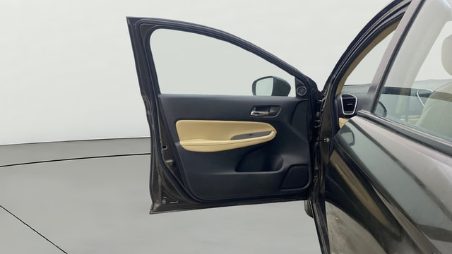 View Honda City ZX Image 33 Used Honda City ZX Image 33