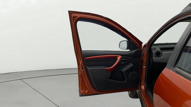 View Renault Duster Image 31 Used Renault Duster Image 31