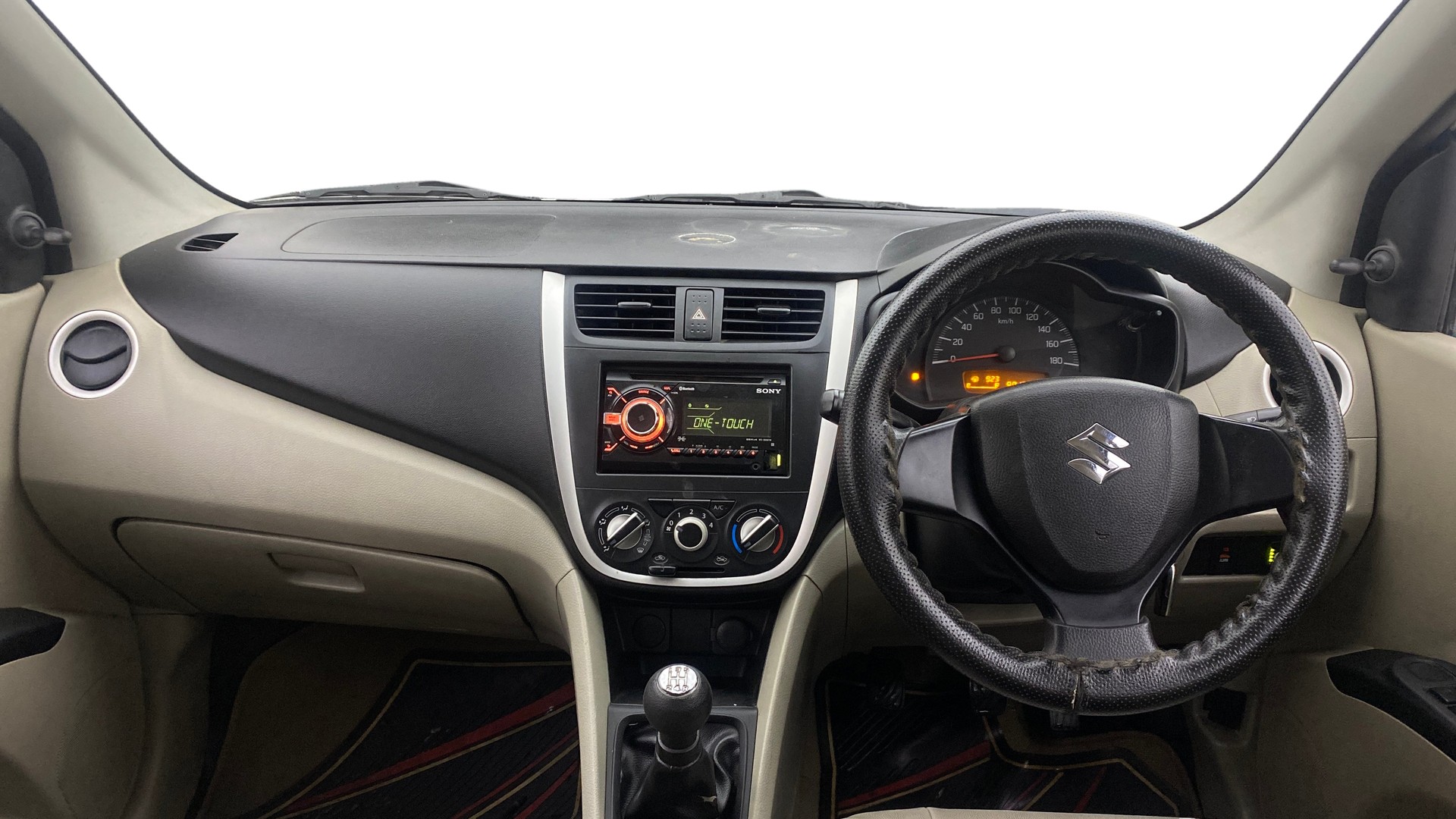 View 2017 Maruti Suzuki 1000 Base Variant Image 15 Used 2017 Maruti Suzuki 1000 Base Variant Image 15