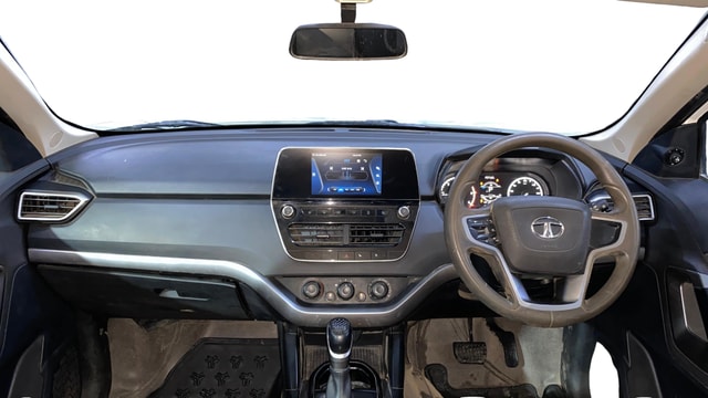 View Tata Harrier Image 15 Used Tata Harrier Image 15