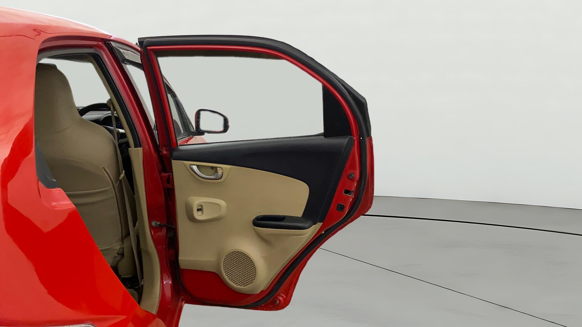 View 2015 Honda Brio VX AT Petrol Image 7 Used 2015 Honda Brio VX AT Petrol Image 7