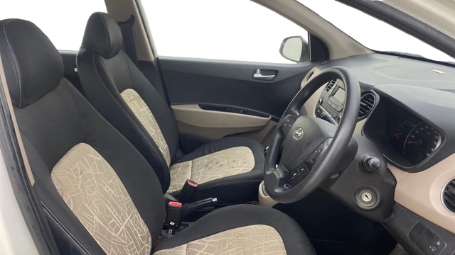 View Hyundai Grand i10 Image 25 Used Hyundai Grand i10 Image 25