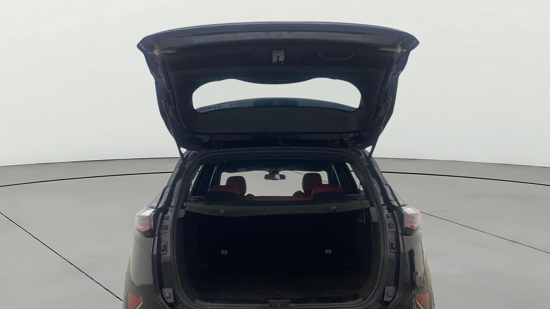 View 2024 Tata Harrier XZ plus Red Dark Edition Image 42 Used 2024 Tata Harrier XZ plus Red Dark Edition Image 42