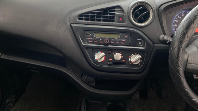 View Datsun Redi GO Image 17 Used Datsun Redi GO Image 17