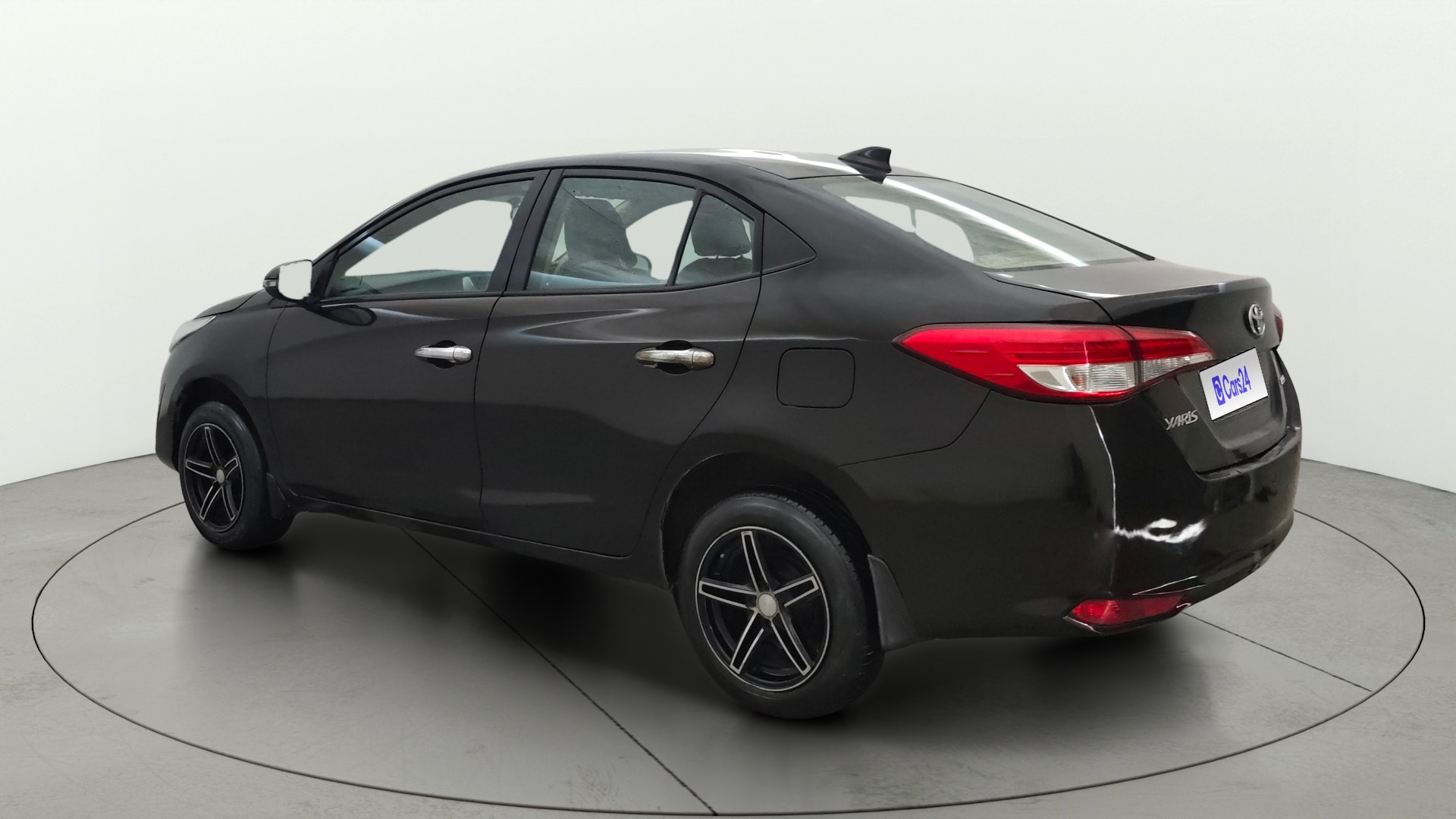 Used 2018 Toyota Yaris Used 2018 Toyota Yaris