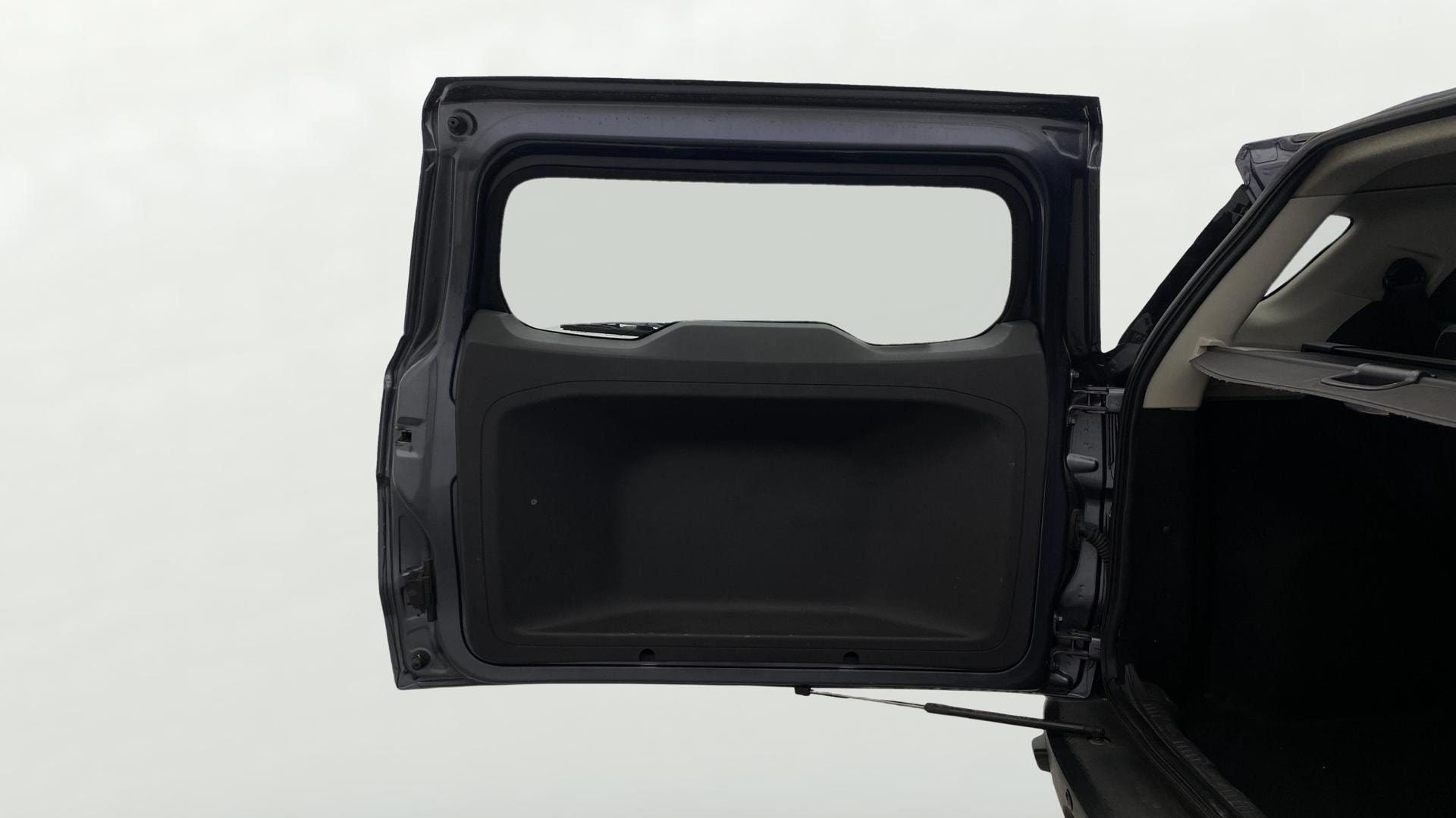 View 2015 Ford EcoSport 1.0L Petrol Ecoboost Titanium Image 16 Used 2015 Ford EcoSport 1.0L Petrol Ecoboost Titanium Image 16