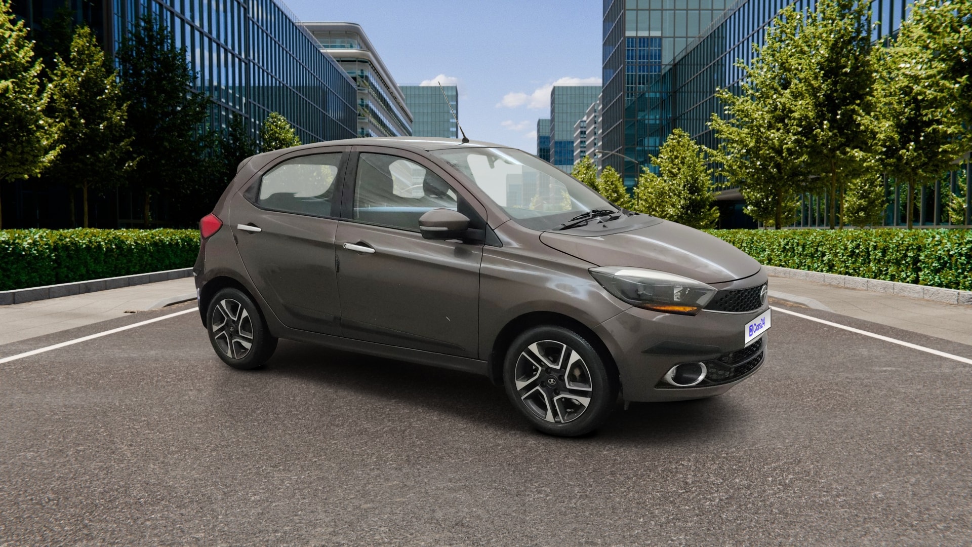 View 2019 Tata Tiago Revotorq XB Image 21 Used 2019 Tata Tiago Revotorq XB Image 21