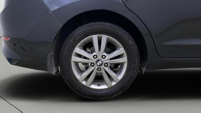 View Hyundai Elantra Image 24 Used Hyundai Elantra Image 24