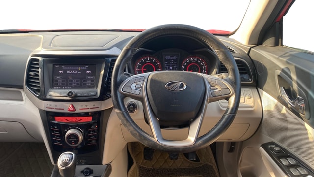 View Mahindra XUV300 Image 21 Used Mahindra XUV300 Image 21