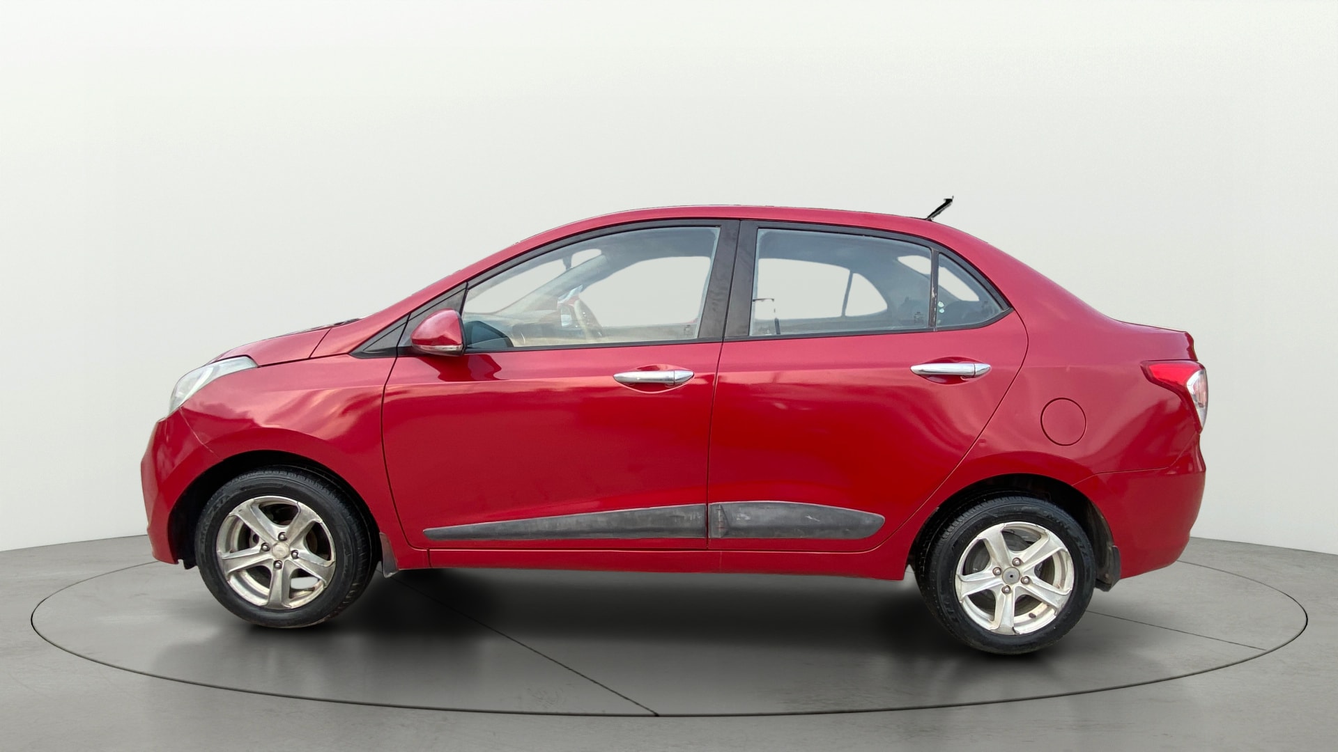 View 2015 Hyundai Xcent S Diesel Image 6 Used 2015 Hyundai Xcent S Diesel Image 6