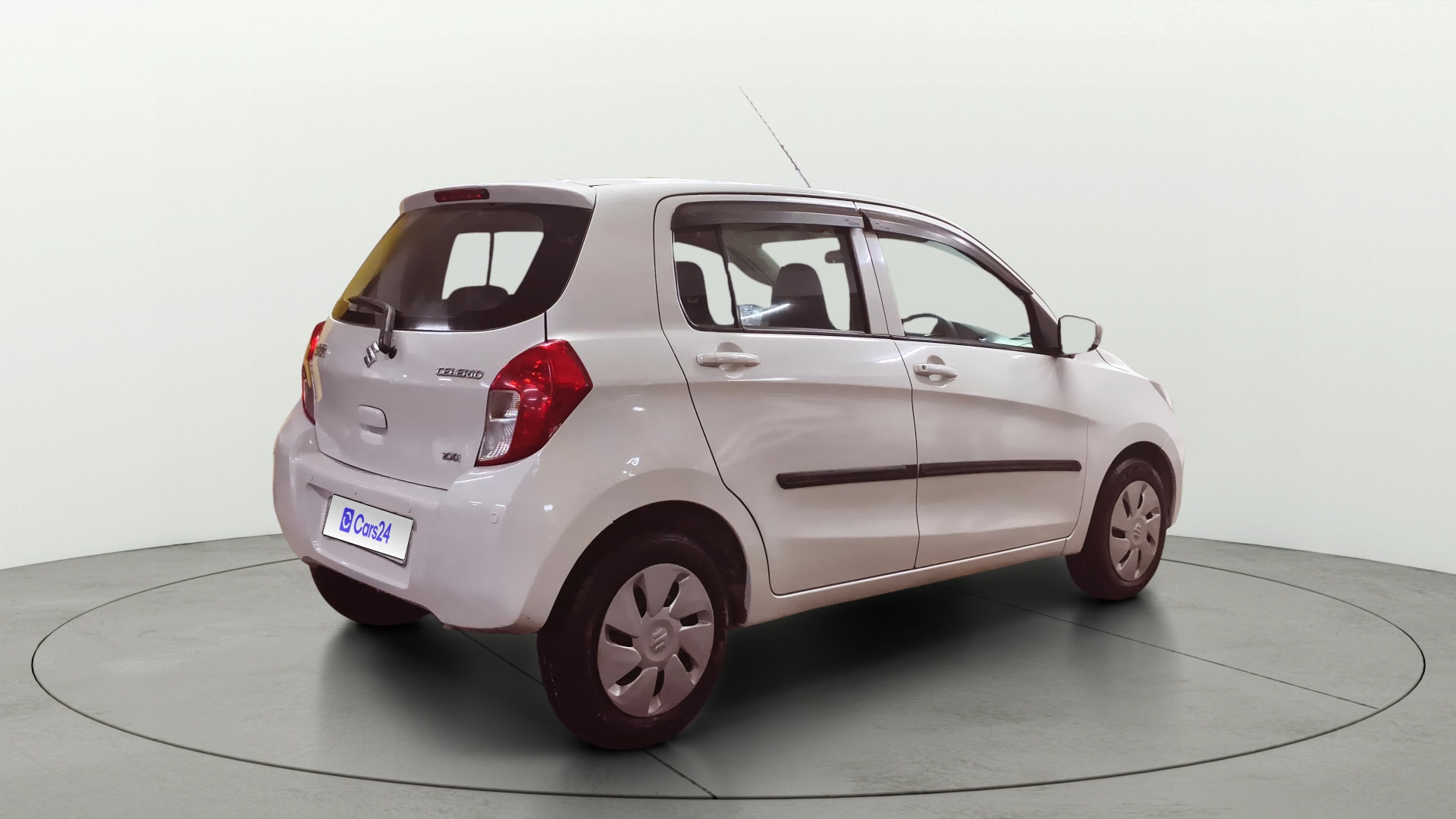 View 2017 Maruti Suzuki 1000 Base Variant Image 43 Used 2017 Maruti Suzuki 1000 Base Variant Image 43
