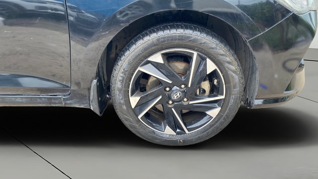 View Hyundai Verna Image 44 Used Hyundai Verna Image 44