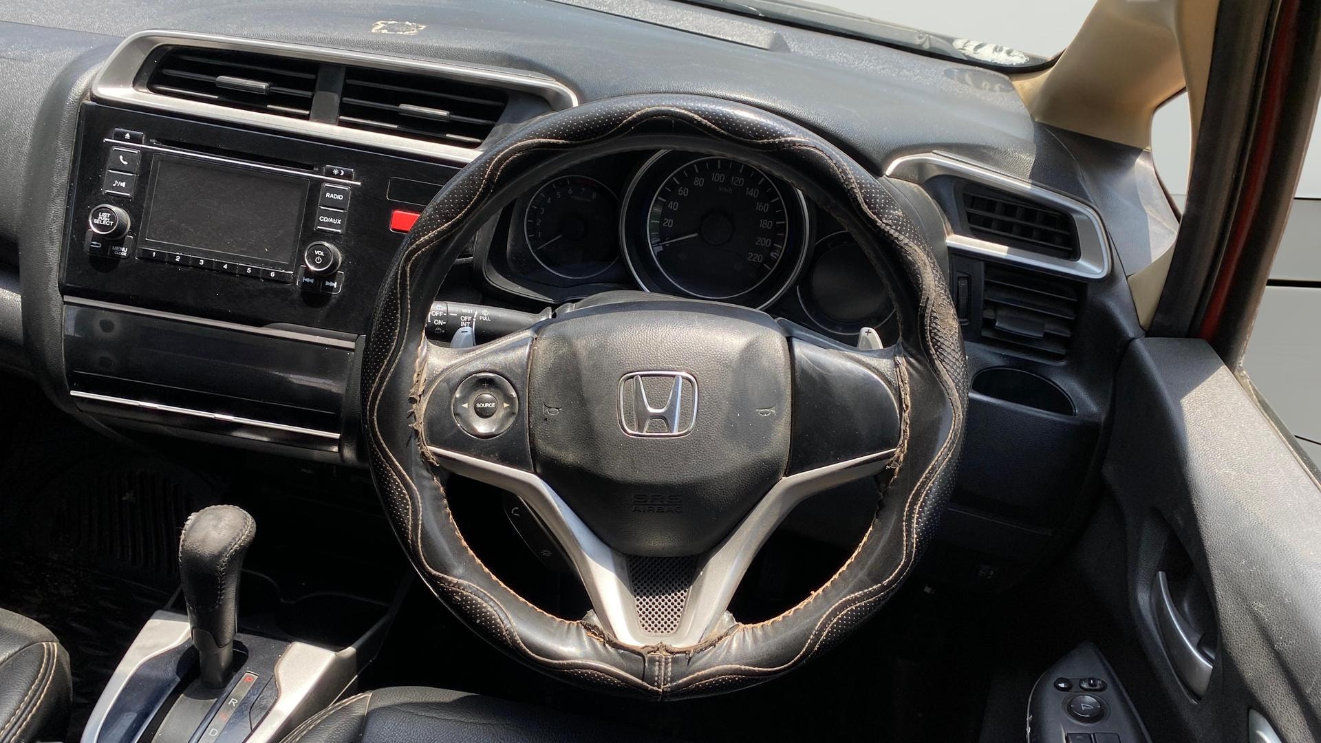 View 2015 Honda Jazz E MT Diesel Image 12 Used 2015 Honda Jazz E MT Diesel Image 12