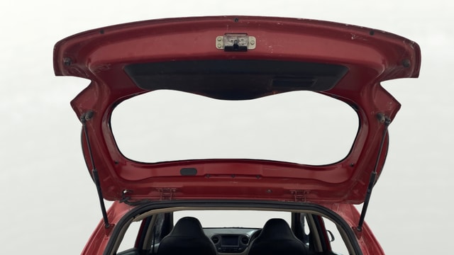 View Hyundai Grand i10 Image 16 Used Hyundai Grand i10 Image 16