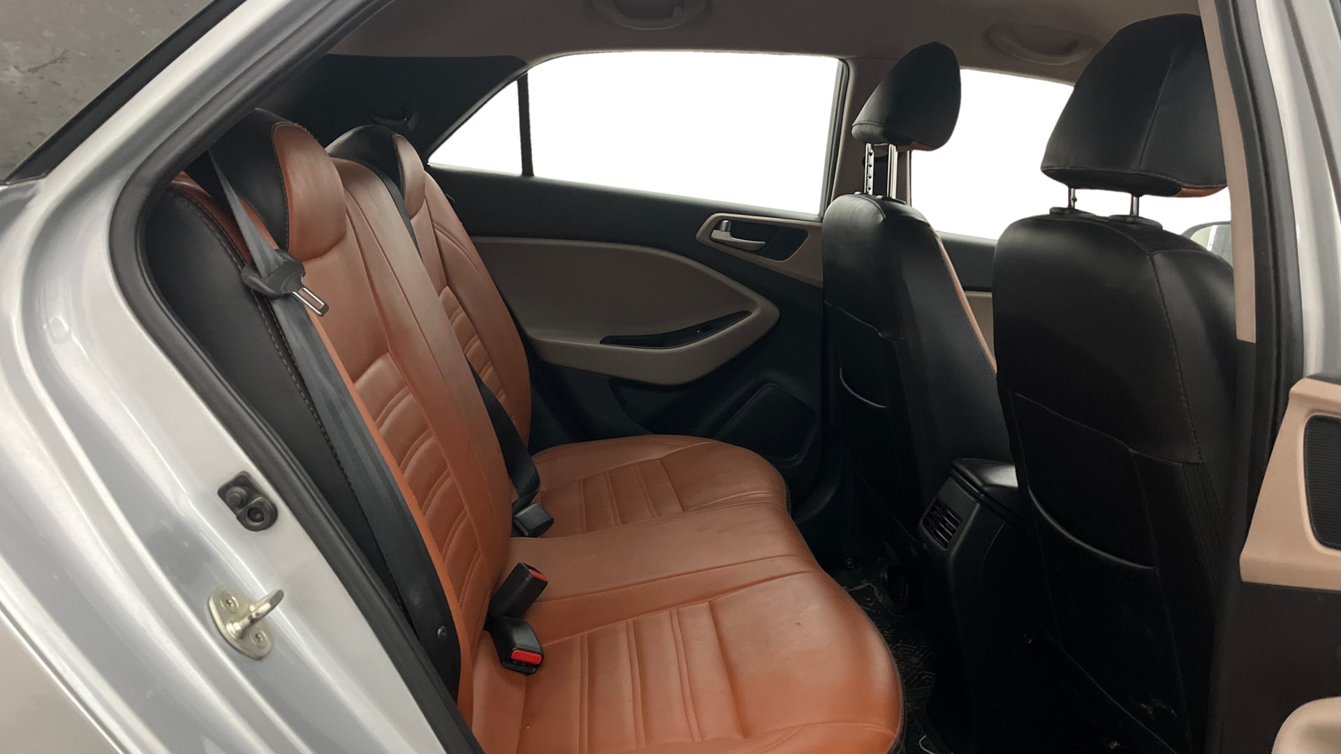 View 2019 Hyundai Elite i20 1.2 Sportz Plus Petrol Image 29 Used 2019 Hyundai Elite i20 1.2 Sportz Plus Petrol Image 29
