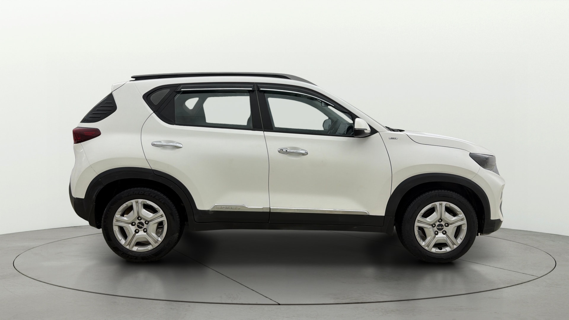 Used 2023 Kia Sonet Used 2023 Kia Sonet
