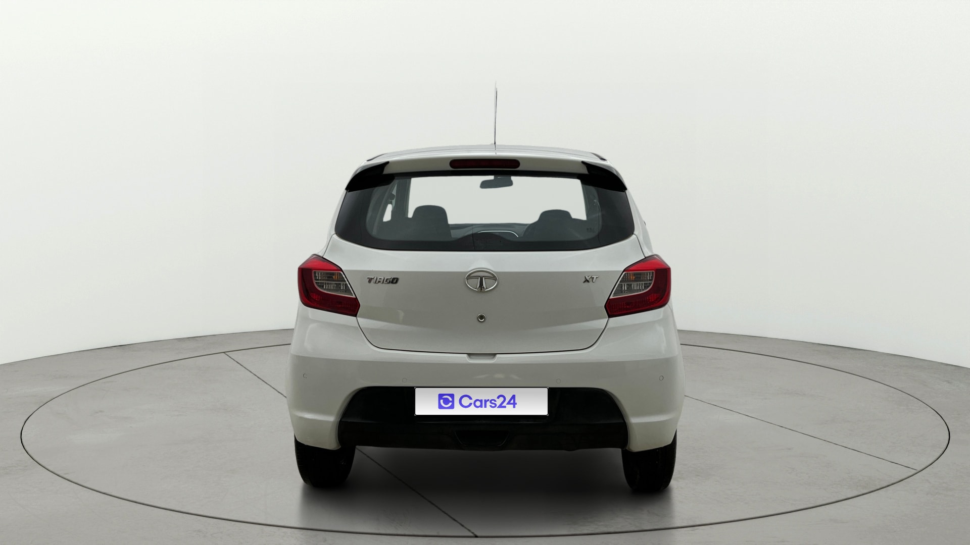 View 2017 Tata Tiago Revotorq XB Image 38 Used 2017 Tata Tiago Revotorq XB Image 38