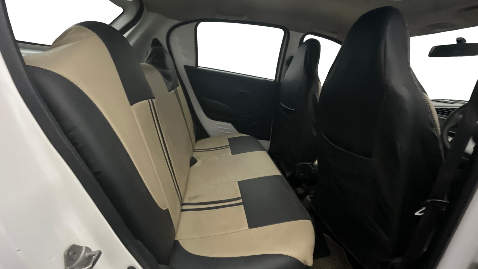 View 2018 Datsun Redi GO T(O)-0.8L BS IV Image 33 Used 2018 Datsun Redi GO T(O)-0.8L BS IV Image 33