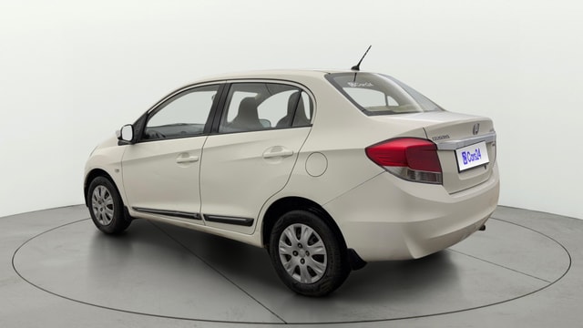 View Honda Amaze Image 2 Used Honda Amaze Image 2