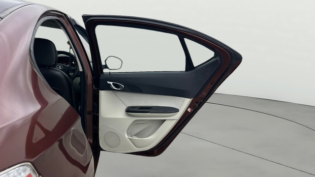 View Tata Tigor Image 7 Used Tata Tigor Image 7