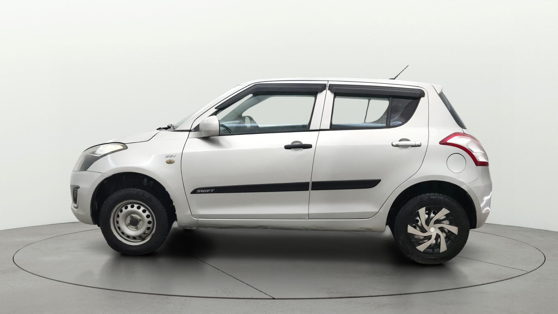 View 2016 Maruti Suzuki 1000 Base Variant Image 5 Used 2016 Maruti Suzuki 1000 Base Variant Image 5
