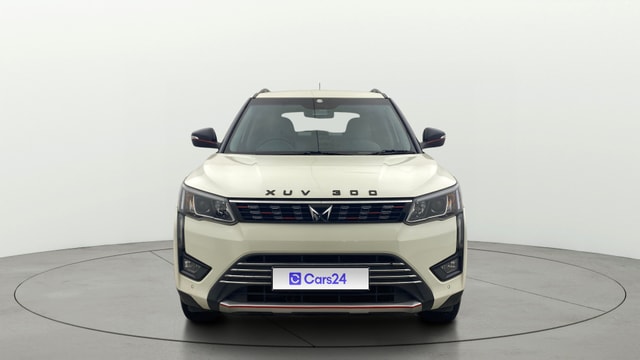 View Mahindra XUV300 Image 1 Used Mahindra XUV300 Image 1