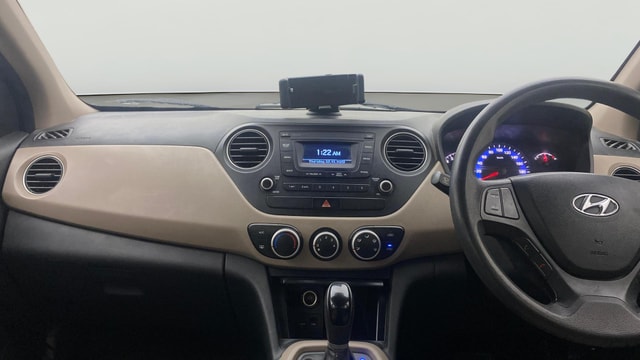 View Hyundai Xcent Image 17 Used Hyundai Xcent Image 17